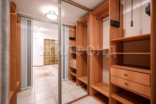 
   Продам 3-комнатную, 151.1 м², Советская ул, 56

. Фото 22.