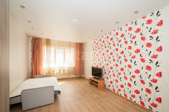 
   Продам 1-комнатную, 46.2 м², Выборная ул, 91/3

. Фото 6.
