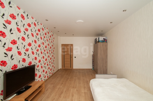 
   Продам 1-комнатную, 46.2 м², Выборная ул, 91/3

. Фото 7.
