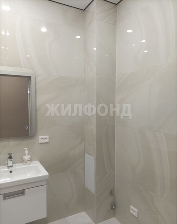 
  Сдам в аренду 2-комнатную квартиру, 60 м², Новосибирск

. Фото 12.
