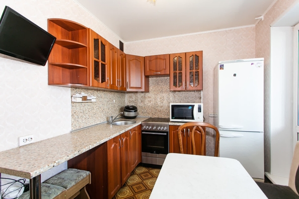 
   Продам 1-комнатную, 32.6 м², Спортивная ул, 9

. Фото 2.