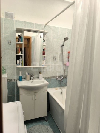 
   Продам 2-комнатную, 56 м², Театральная ул, 2а

. Фото 9.