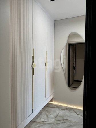 
   Продам 3-комнатную, 74.7 м², Большевистская ул, 132

. Фото 3.