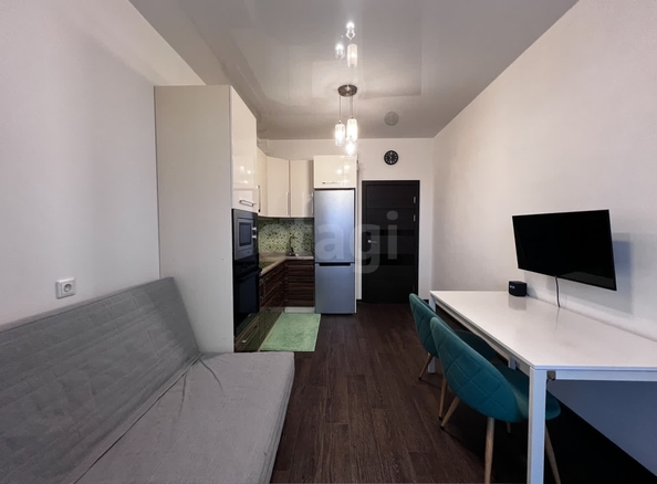 
   Продам 1-комнатную, 40.8 м², Райсовета пл, 8

. Фото 6.