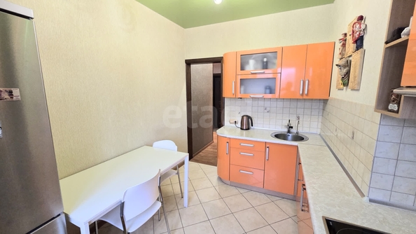 
   Продам 2-комнатную, 55.4 м², Адриена Лежена ул, 13

. Фото 3.