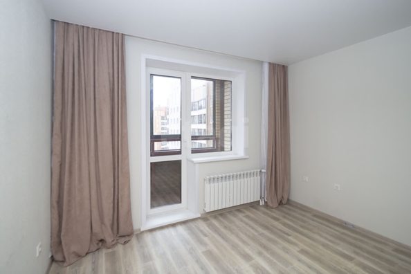 
   Продам 1-комнатную, 38.3 м², Красный пр-кт, 331/2

. Фото 16.