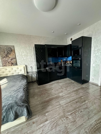 
   Продам 1-комнатную, 28.3 м², Немировича-Данченко ул, 122/3

. Фото 1.