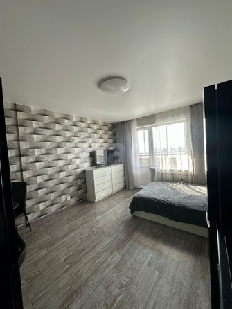 
   Продам 1-комнатную, 28.3 м², Немировича-Данченко ул, 122/3

. Фото 4.