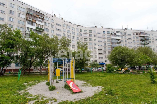 
   Продам 1-комнатную, 62 м², Адриена Лежена ул, 11

. Фото 14.