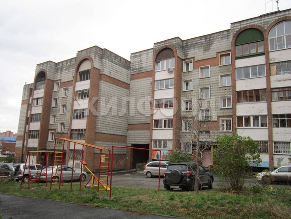 
  Продается 2-комн. квартира, 52.2 м², Ельцовская ул, д. 6
. Фото 32.