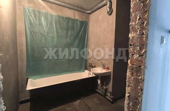 
   Продам 3-комнатную, 106.6 м², Толстого ул, 56

. Фото 5.