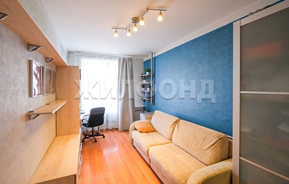 
   Продам 3-комнатную, 80.5 м², Народная ул, 32

. Фото 8.