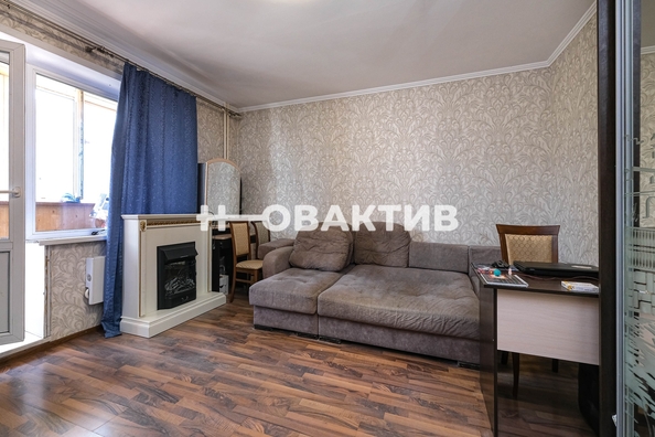 
   Продам 2-комнатную, 46.1 м², В. Высоцкого ул, 48

. Фото 2.