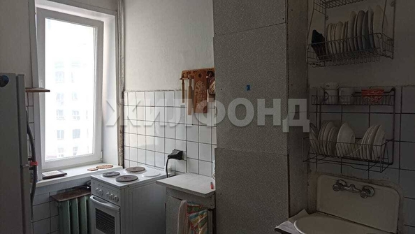 
   Продам 4-комнатную, 81.3 м², Урицкого ул, 36

. Фото 3.