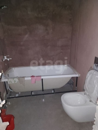 
  Продается 2-комн. квартира, 52 м², Охотская ул, д. 88/4
. Фото 9.