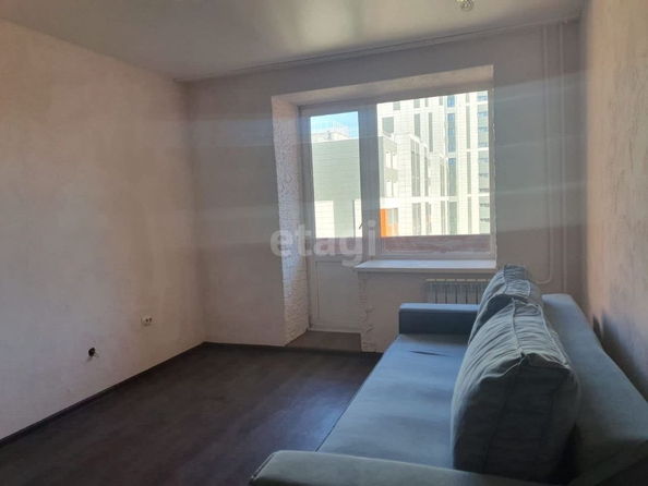 
  Продается 1-комн. квартира, 38 м², Алтайская ул, д. 12/1
. Фото 10.