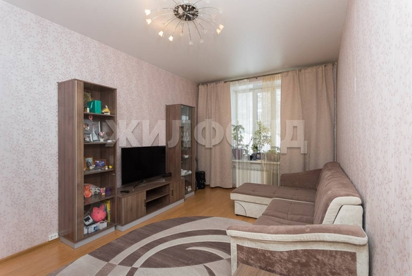
  Продается 2-комн. квартира, 60 м², Богдана Хмельницкого ул, д. 29/2
. Фото 4.