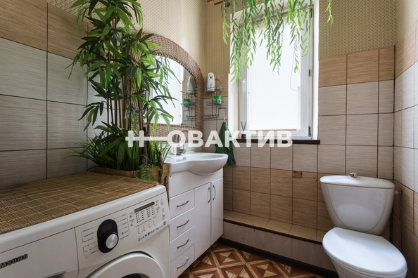 
   Продам коттедж, 244.6 м², Новосибирск

. Фото 15.