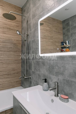 
   Продам 2-комнатную, 45 м², 3-й микрорайон, 15/1

. Фото 13.
