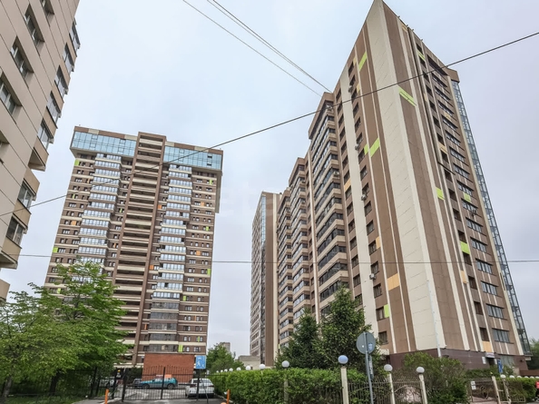 
   Продам 2-комнатную, 64.8 м², Военная ул, 9/2

. Фото 19.