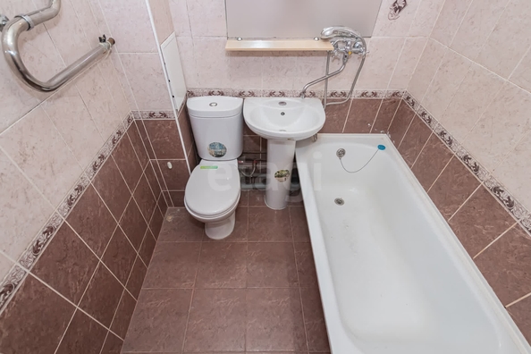 
   Продам 2-комнатную, 44 м², Рубиновая ул, 5

. Фото 8.