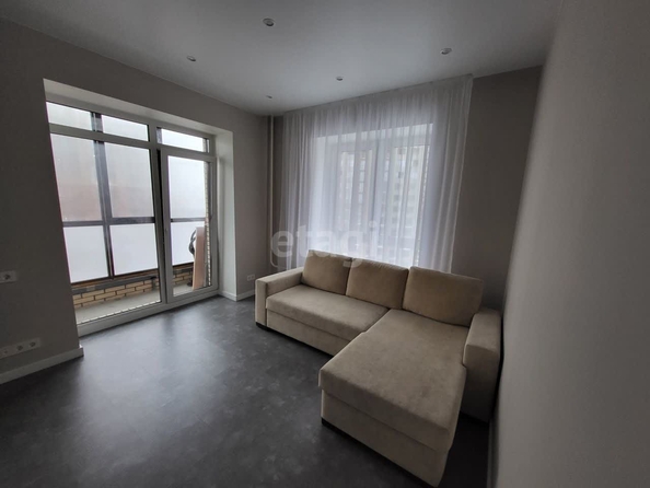
   Продам 4-комнатную, 72.2 м², Фабричная ул, 65

. Фото 24.