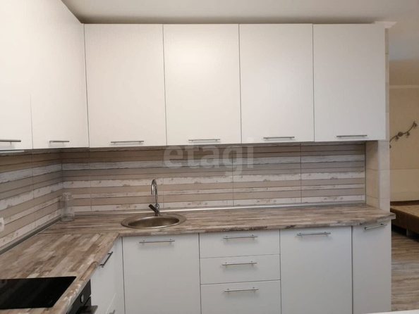 
  Сдам в аренду 1-комнатную квартиру, 35 м², Новосибирск

. Фото 3.