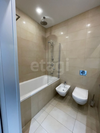 
   Продам 3-комнатную, 109 м², Державина ул, 77

. Фото 6.