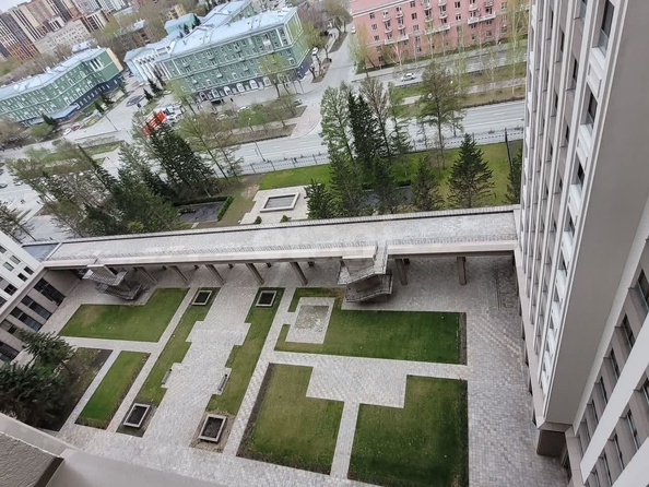 
  Сдам в аренду 1-комнатную квартиру, 43 м², Новосибирск

. Фото 12.