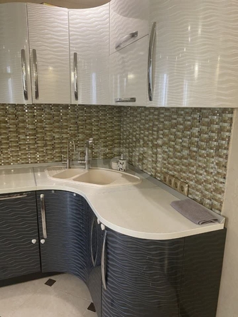 
  Сдам в аренду 3-комнатную квартиру, 86 м², Новосибирск

. Фото 6.