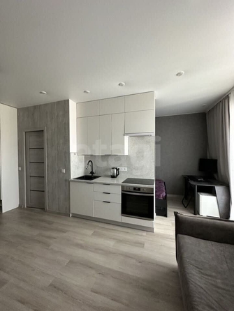 
   Продам студию, 31.1 м², Большевистская ул, 32/1

. Фото 3.