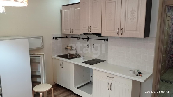 
  Сдается 1-комн. квартира, 28 м², Виктора Уса ул, д. 7
. Фото 2.