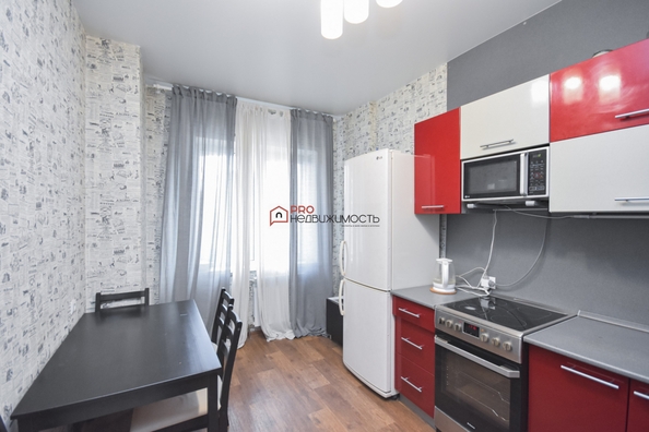 
  Сдам в аренду 1-комнатную квартиру, 41.7 м², Новосибирск

. Фото 1.