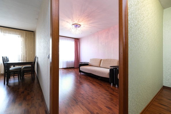 
  Продается 1-комн. квартира, 38.5 м², Зорге ул, д. 90
. Фото 5.