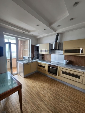 
  Сдам в аренду 2-комнатную квартиру, 80 м², Новосибирск

. Фото 5.
