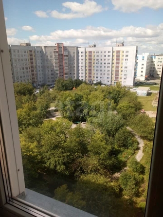 
  Сдам в аренду 2-комнатную квартиру, 52.5 м², Новосибирск

. Фото 13.
