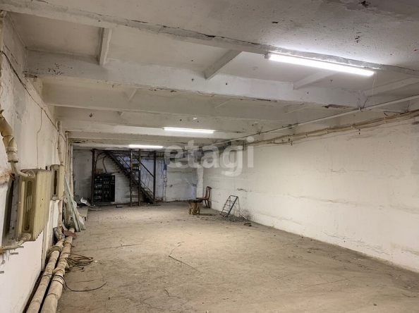 
   Сдам торговое помещение, 156 м², Ватутина ул, 1

. Фото 4.