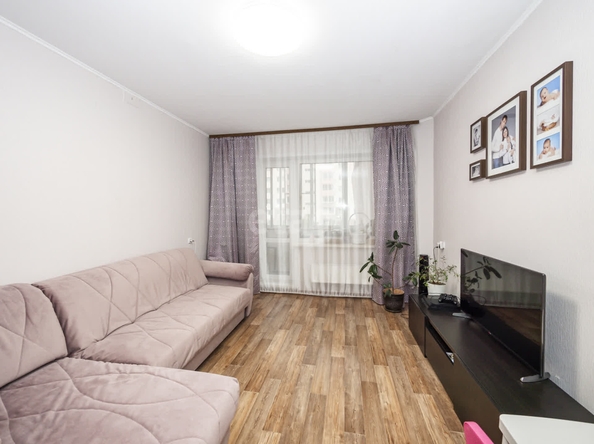 
   Продам 2-комнатную, 56.5 м², Мясниковой ул, 24/2

. Фото 3.