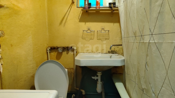 
  Сдается 1-комн. квартира, 33 м², Связистов ул, д. 121
. Фото 8.
