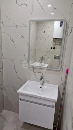 
  Сдается 1-комн. квартира, 36 м², Героев Революции ул, д. 72
. Фото 7.