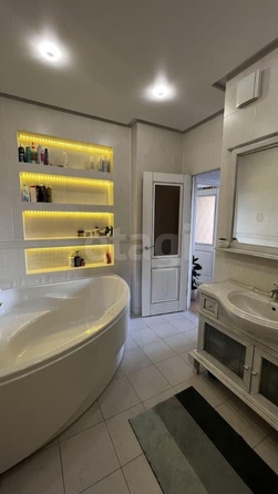 
  Сдается 3-комн. квартира, 80 м², Ипподромская ул, д. 8
. Фото 23.