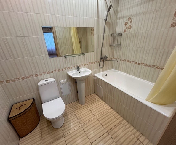 
  Сдается 2-комн. квартира, 57.2 м², Кирова ул, д. 27/3
. Фото 10.