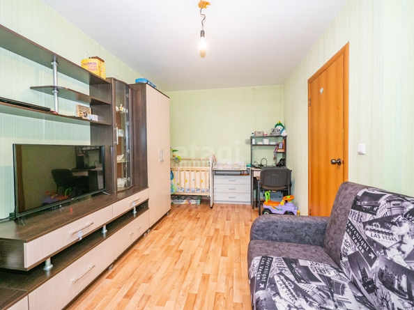 
   Продам 1-комнатную, 37.7 м², Кубовая ул, 113/2

. Фото 3.