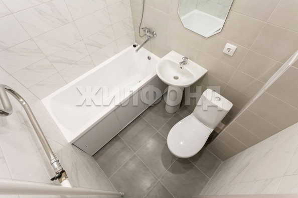 
  Продается 1-комн. квартира, 29 м², Лунная ул, д. 4
. Фото 6.