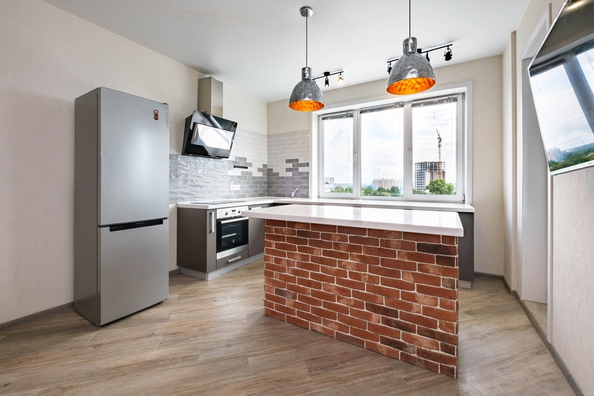 
  Продается 1-комн. квартира, 46.9 м², Приморская ул, д. 5
. Фото 5.
