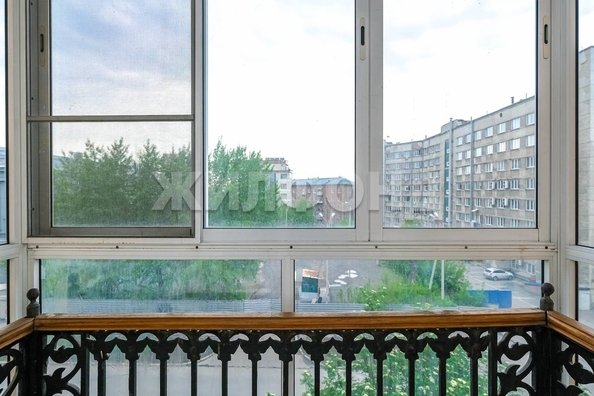 
  Продается 2-комн. квартира, 48 м², Свердлова ул, д. 11
. Фото 5.