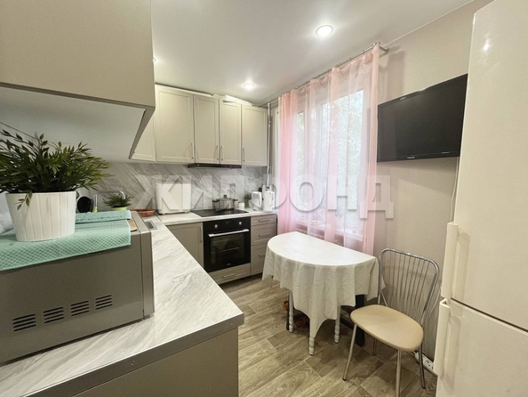 
  Продается 3-комн. квартира, 59.1 м², Степная ул, д. 65/1
. Фото 4.