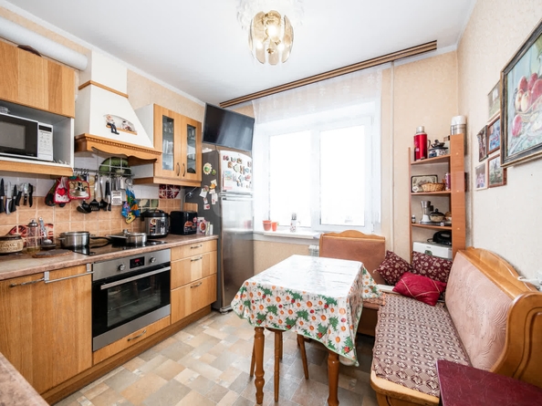
  Продается 3-комн. квартира, 63 м², Макаренко ул, д. 22
. Фото 4.