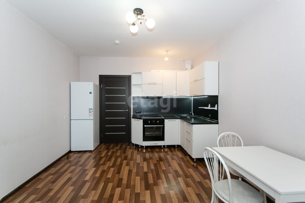 
  Сдается 2-комн. квартира, 37.7 м², Титова ул, д. 264
. Фото 1.