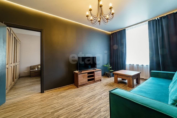 
  Сдается 3-комн. квартира, 80 м², Красный пр-кт, д. 30
. Фото 2.